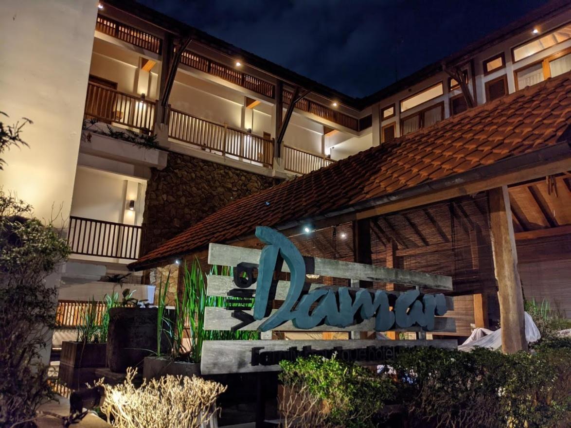 Villa Damar Boutique Hotel Bandung Exterior foto