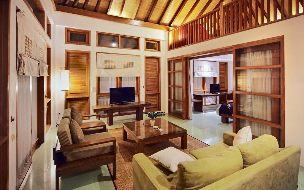 Villa Damar Boutique Hotel Bandung Exterior foto