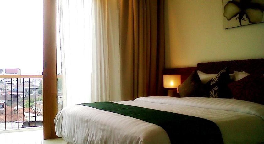 Villa Damar Boutique Hotel Bandung Exterior foto